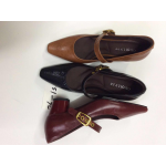 Women's leather shoes