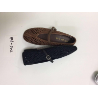 Women's leather shoes