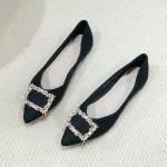 Pointed-Toe Flats