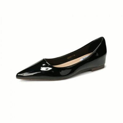 Pointed-Toe Flats